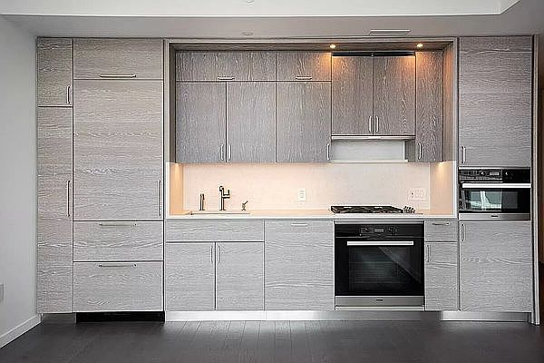 1st image of 1 City Poin APT 47F