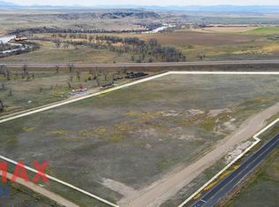 1304 Irvine Rd, Douglas, WY 82633