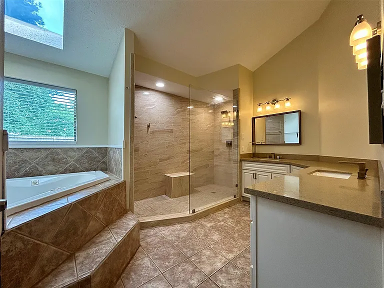 2711 Laurel Creek Way — Photo 21