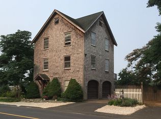 194 River St, Guilford, CT 06437