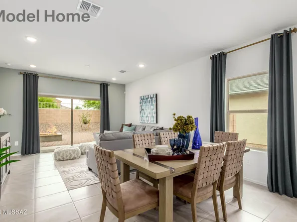 10077 N Bakeri Dr, Marana, AZ 85653