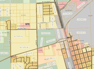 Douglas Ave, Mojave, CA 93501
