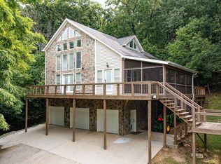 8706 Stone Ln, Ooltewah, TN 37363