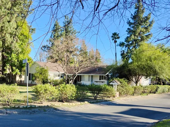 23344 Oxnard St, Woodland Hills, CA 91367