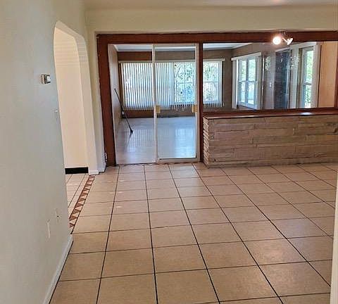 4th image of 2707 Easton Ter