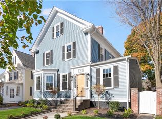 128 Irving Ave, Providence, RI 02906