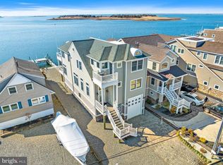 248 W 27th St, Ship Bottom, NJ 08008