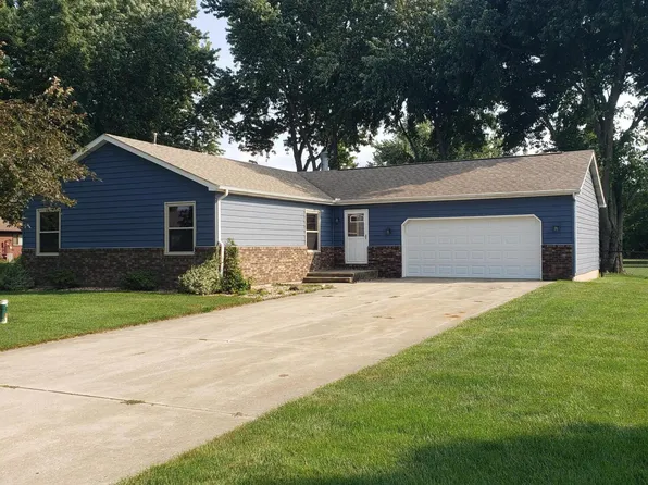 176 Boxwood Ct, Valparaiso, IN 46383