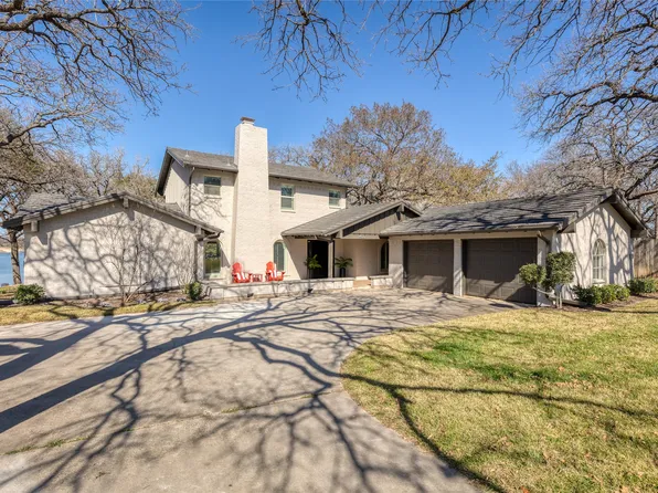 400 Driftwood Ct, Azle, TX 76020