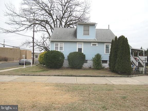 4th image of 7 Lincoln Ave