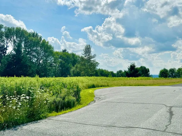 Buena Vista Circle #3, Barre Town, VT 05641