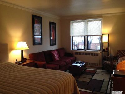 6615 Wetherole St APT C8, Flushing, NY, 11374