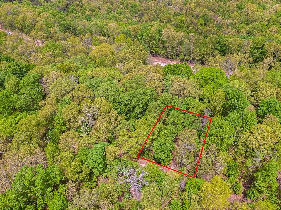 1st image of Woodhall Ln #7