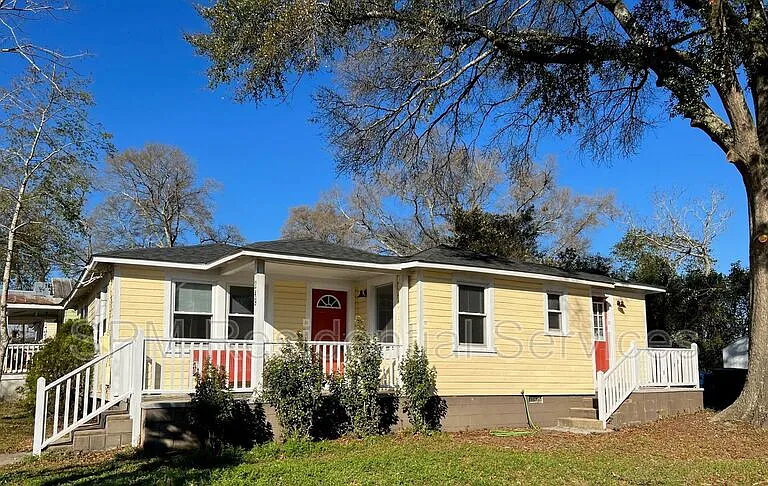 249 N Carolina Ave — Photo 1