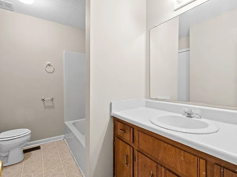 1630 Baltimore Dr #A — Photo 10