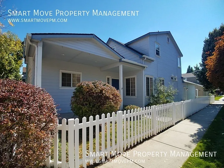 377 W Hale St — Photo 3