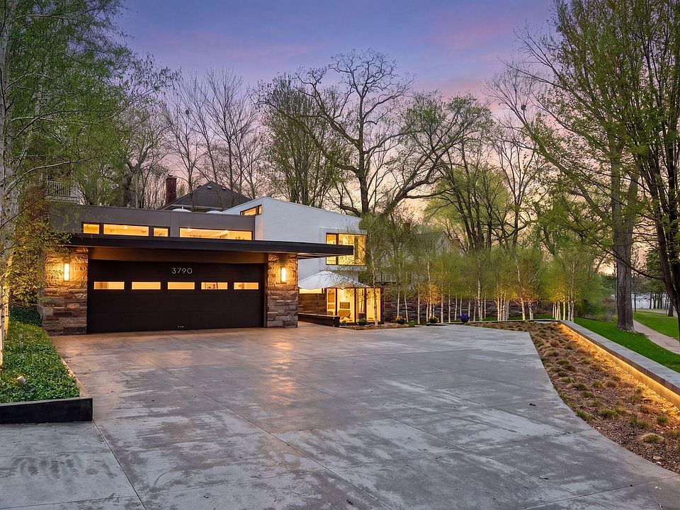 Mokkaです。 3790 W Bde Maka Ska Pkwy, Minneapolis, MN 55410 | MLS #7052110