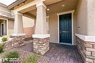5 bed, 3.5 bath, 2776 sqft, $2,950 — Photo 2