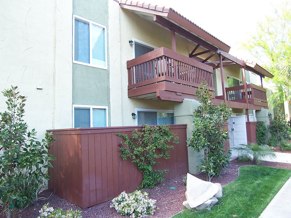 Fully Maintained Landscape