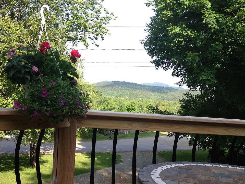 Living room/front porch view