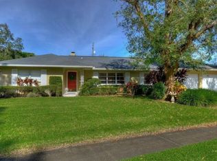 3017 Peacock Ln, Tampa, FL 33618