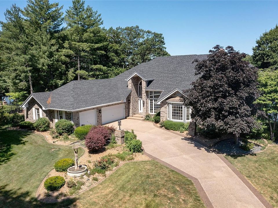 1st image of 719 High Point Dr