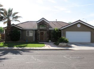 1074 S Red River Rd, Washington, UT 84780