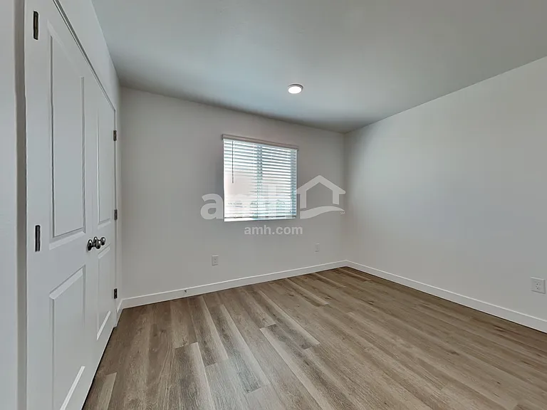 9721 W Tamarisk Ave — Photo 17