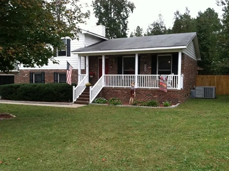 2508 Lull Water Dr — Photo 1