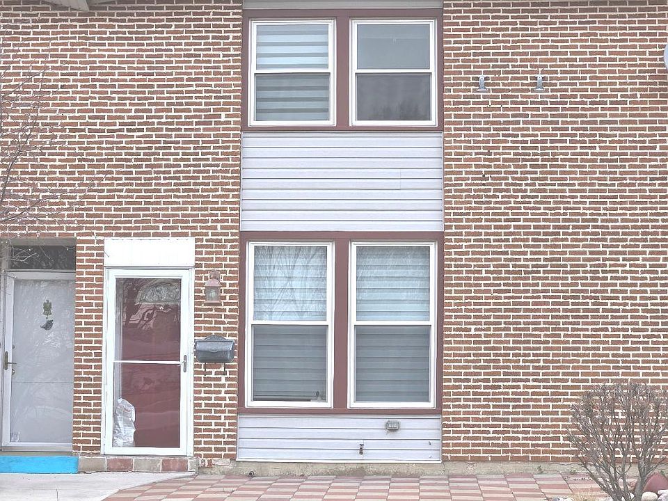1st image of 1346 Fargo Ave