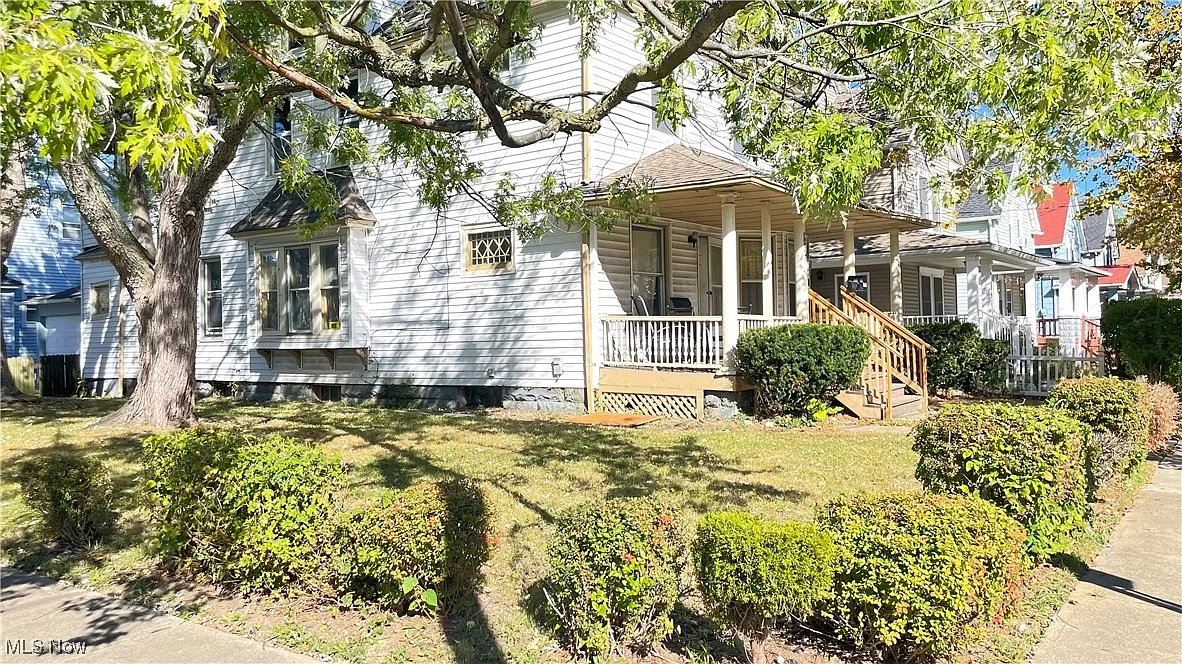 3 bed, $1,000 — Photo 3