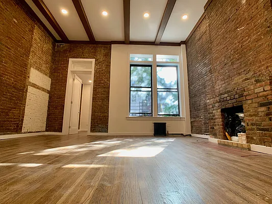 Rented by Building Equity Real Estate LLC | media 6