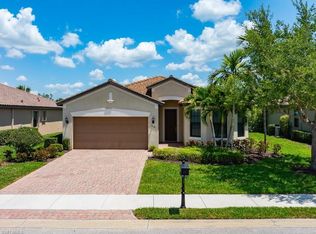 13548 White Crane Pl, Estero, FL 33928