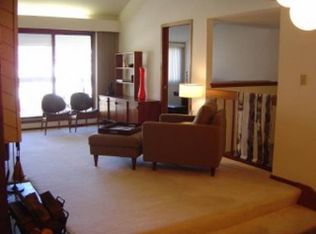 1927 E Iron St #1927, Milwaukee, WI 53207