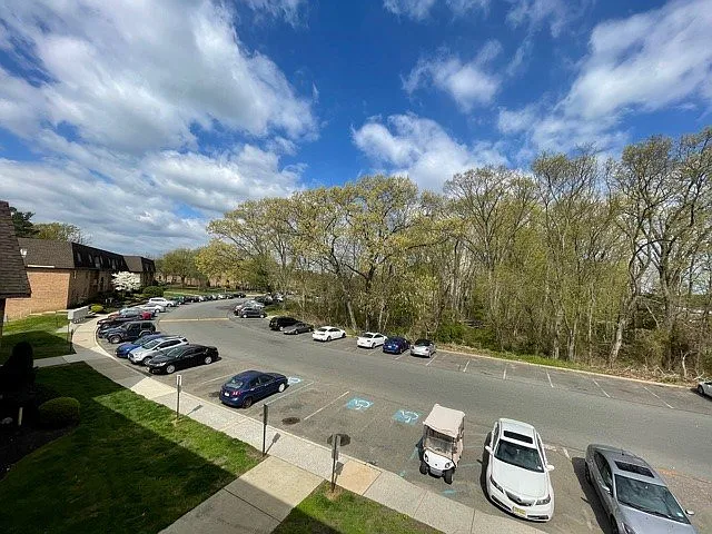Autumn Ridge Apartments — Photo 80