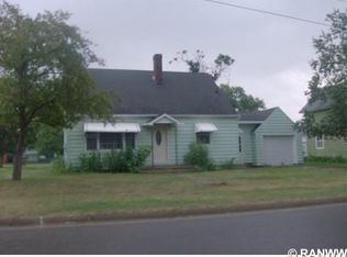 332 S Washington St, Mondovi, WI 54755