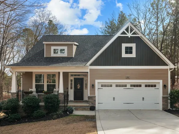 246 Devonshire Avenue W, West End, NC 27376