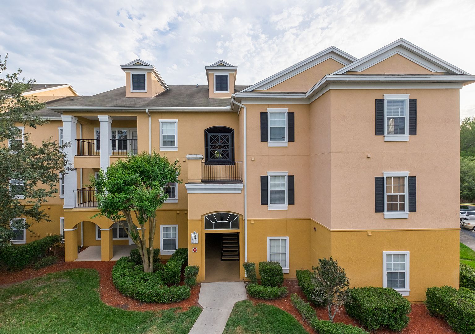 3611 Conroy Rd APT 826, Orlando, FL 32839 | Zillow