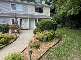 5851 Shady Grove Cir, Raleigh, NC 27609