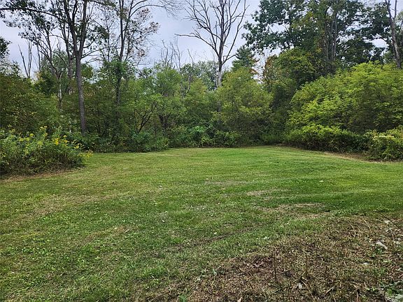 3rd image of 404 Ballyhack Rd