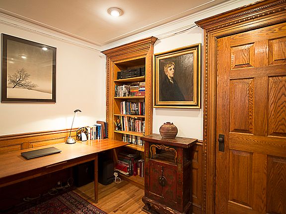 5th image of 24 Montgomery Pl APT 1