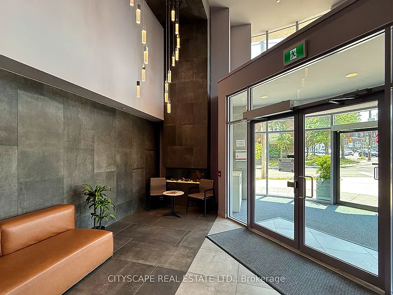 2433 Dufferin St #105 — Photo 8