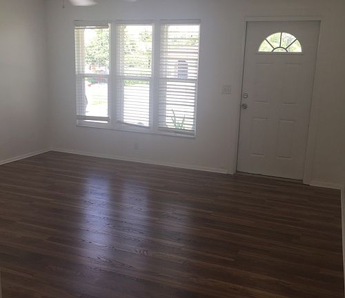 4th image of 680 92nd Ave N