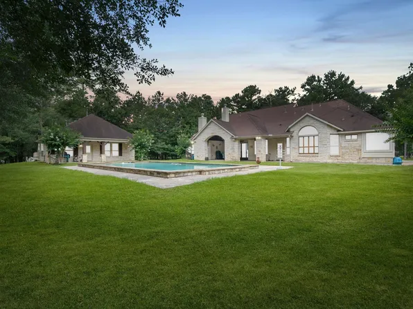 20319 Country Lake Drive, Magnolia, TX 77355