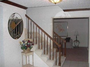 17920 Monterey Pine Dr, Strongsville, OH 44136