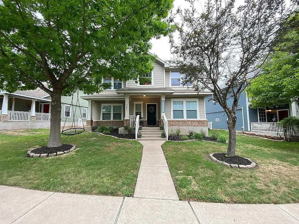 701 Sampson