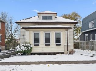 1326 Queenston Rd, Cambridge, ON N3H 3L4