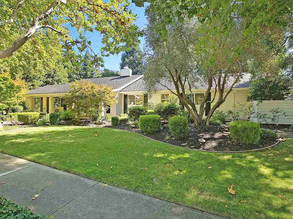 1st image of 2336 Holly Oak Dr