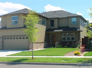 19747 SW Aspen Ridge Dr, Bend, OR 97702