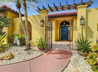 6134 Misty Oaks Dr, Sarasota, FL 34243